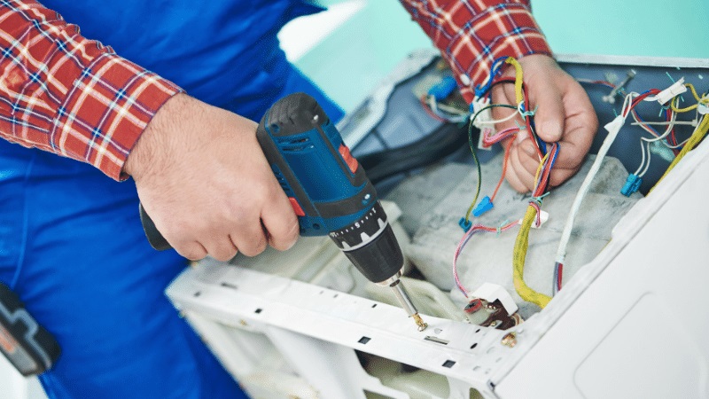 Gaziemir Siemens Siemens çamaşır makinesi kart tamiri – Su almama arızası orijinal parça ile giderildi. - Teknik servis örneği